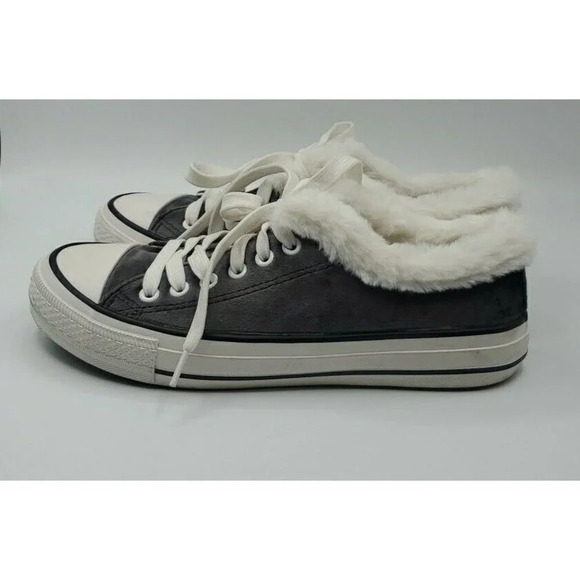 PJ Salvage Gray Velour and Faux Fur Sneakers Size 8 Flats Casual Fun Shoes - Picture 5 of 12